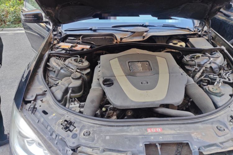 Used Mercedes-Benz S-Class 2010 S 300 L Prestige Edition Engine Bay Right