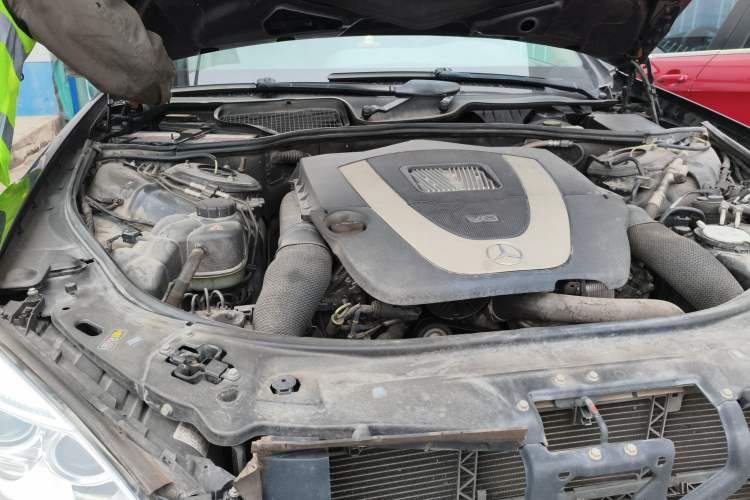 Used Mercedes-Benz S-Class 2010 S 300 L Prestige Edition Engine Bay Right