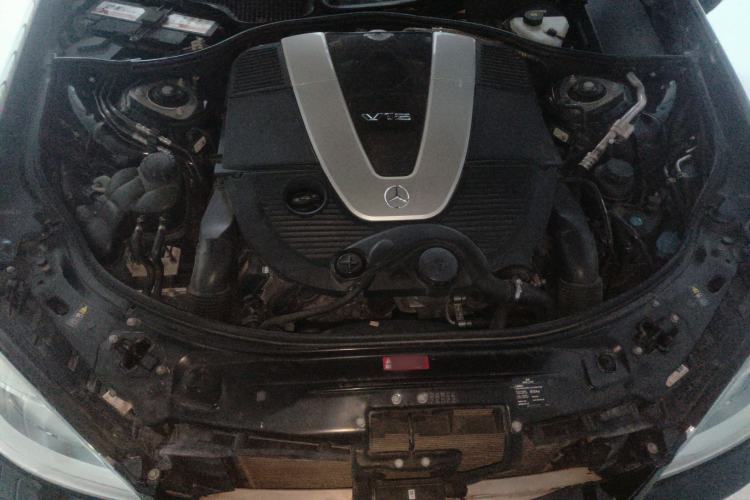 Used Mercedes-Benz S-Class 2010 S 600 L Engine Bay