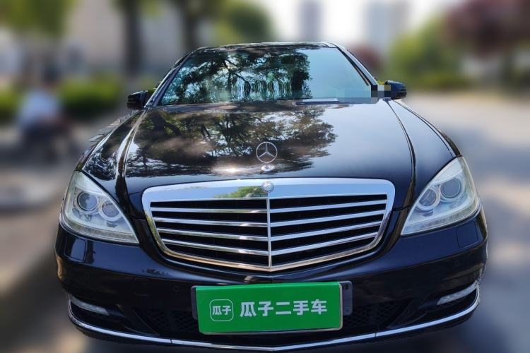 Used Mercedes-Benz S-Class 2010 S 300 L Luxury Model Front