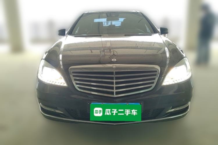 Used Mercedes-Benz S-Class 2010 S 300 L Luxury Model Front