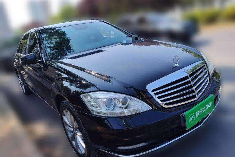 Used Mercedes-Benz S-Class 2010 S 300 L Luxury Model Front Right 45 Deg