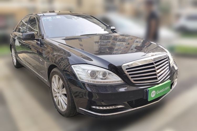 Used Mercedes-Benz S-Class 2010 S 400 L HYBRID Front Right 45 Deg