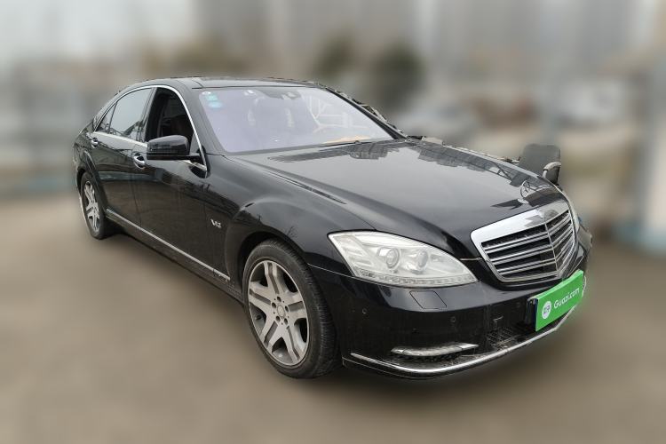 Used Mercedes-Benz S-Class 2010 S 600 L Front Right 45 Deg