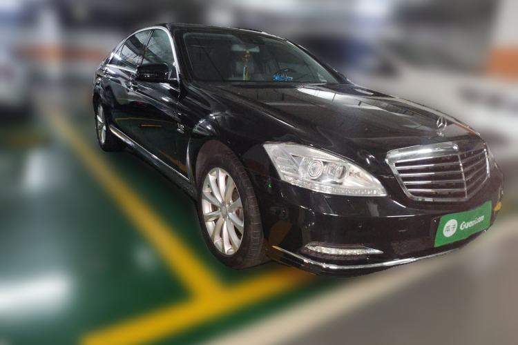 Used Mercedes-Benz S-Class 2010 S 300 L Luxury Model Front Right 45 Deg