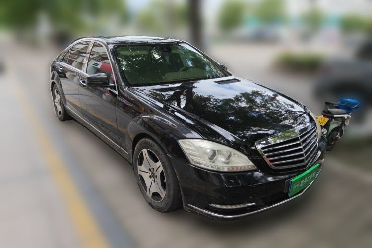 Used Mercedes-Benz S-Class 2010 S 300 L Business Model Front Right 45 Deg