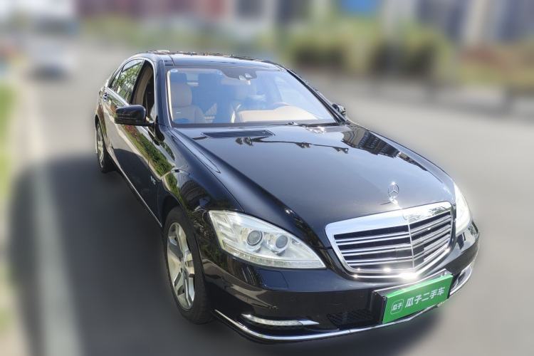 Used Mercedes-Benz S-Class 2010 S 600 L Front Right 45 Deg