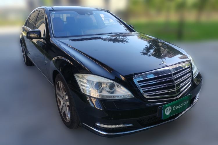 Used Mercedes-Benz S-Class 2010 S 600 L Front Right 45 Deg