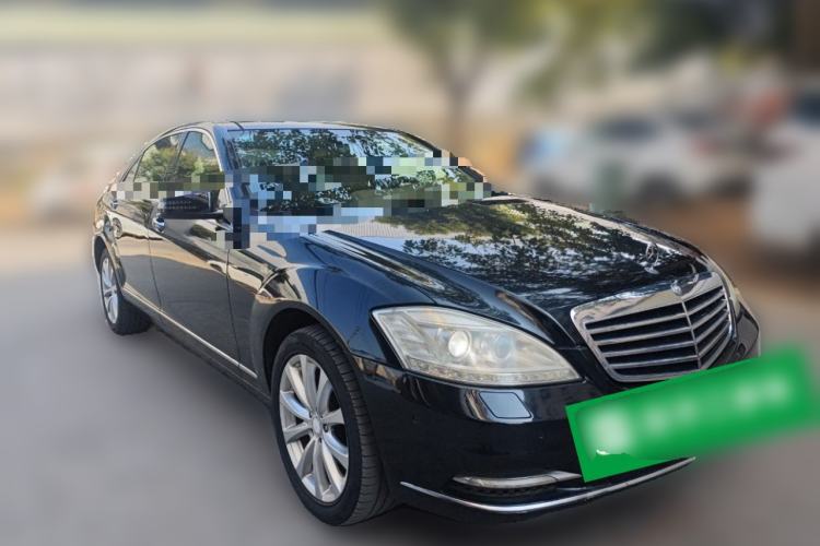 Used Mercedes-Benz S-Class 2010 S 300 L Luxury Model Front Right 45 Deg