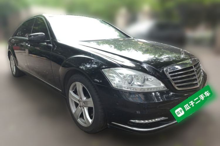Used Mercedes-Benz S-Class 2010 S 300 L Luxury Model Front Right 45 Deg