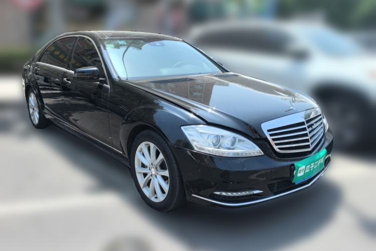 Used Mercedes-Benz S-Class 2010 S 300 L Prestige Edition Front Right 45 Deg
