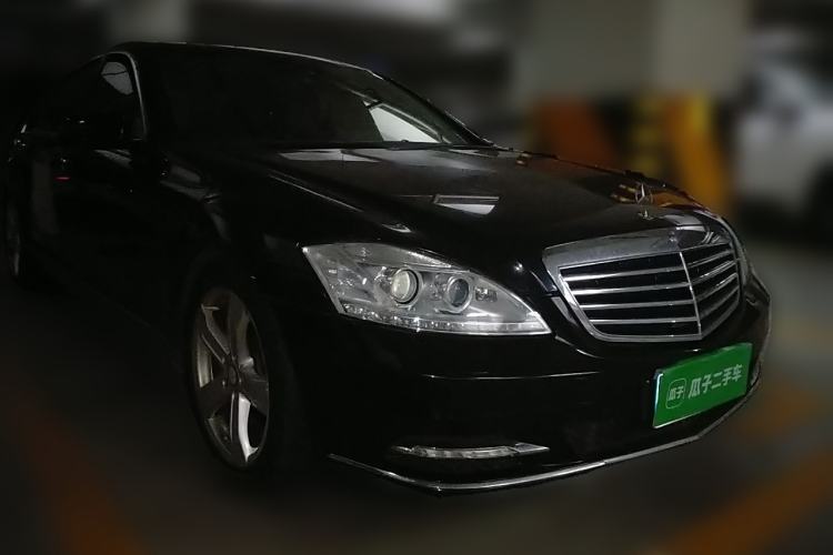 Used Mercedes-Benz S-Class 2010 S 400 L HYBRID Front Right 45 Deg