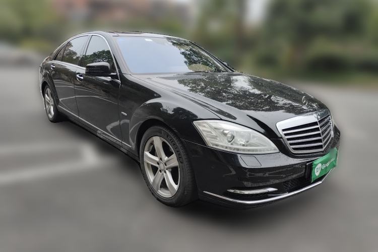 Used Mercedes-Benz S-Class 2010 S 400 L HYBRID Front Right 45 Deg