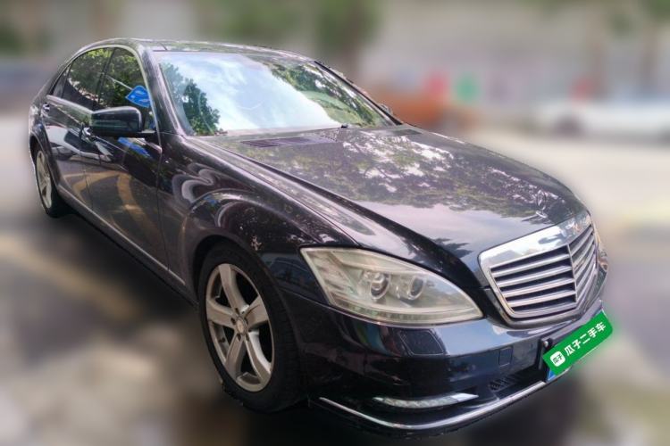 Used Mercedes-Benz S-Class 2010 S 350 L Luxury Model Front Right 45 Deg