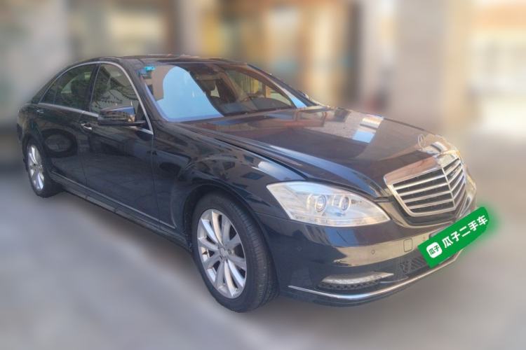 Used Mercedes-Benz S-Class 2010 S 300 L Luxury Model Front Right 45 Deg