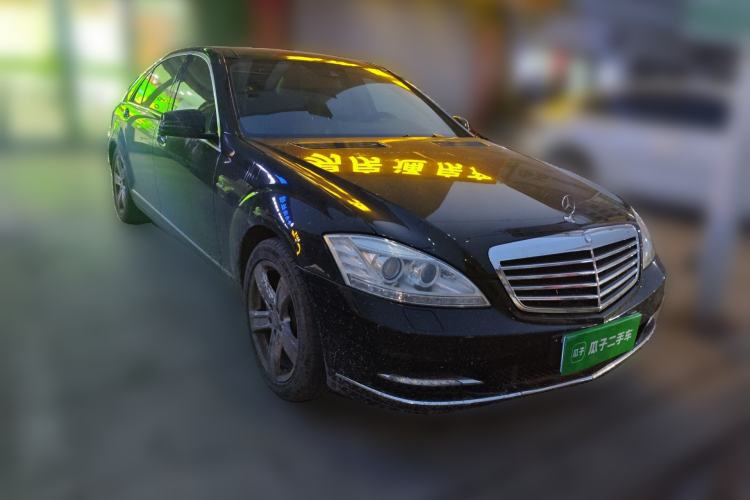 Used Mercedes-Benz S-Class 2010 S 300 L Luxury Model Front Right 45 Deg