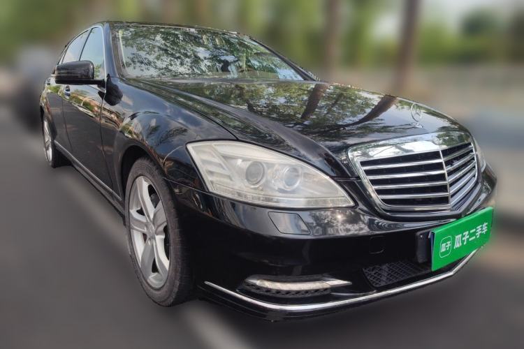Used Mercedes-Benz S-Class 2010 S 300 L Luxury Model Front Right 45 Deg