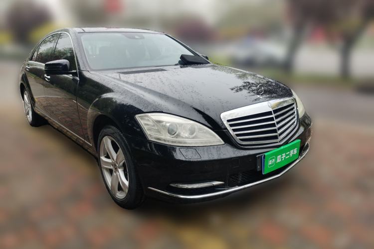 Used Mercedes-Benz S-Class 2010 S 300 L Business Model Front Right 45 Deg