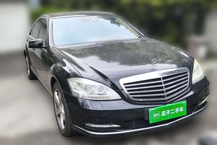 Used Mercedes-Benz S-Class 2010 S 350 L Luxury Model Front Right 45 Deg