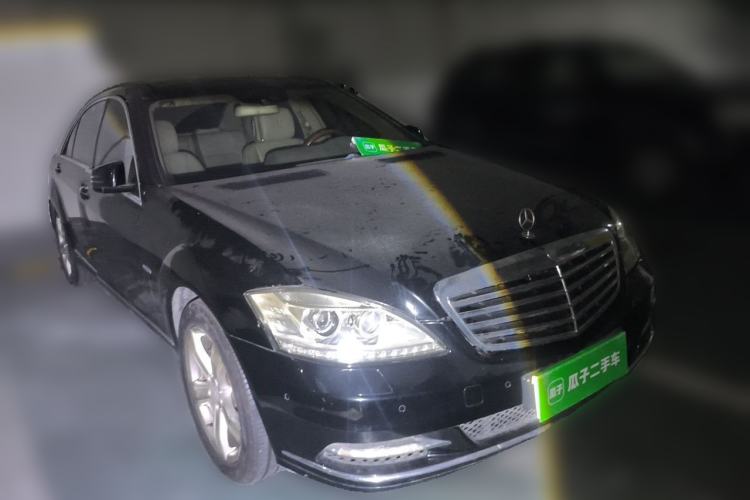 Used Mercedes-Benz S-Class 2010 S 400 L HYBRID Front Right 45 Deg