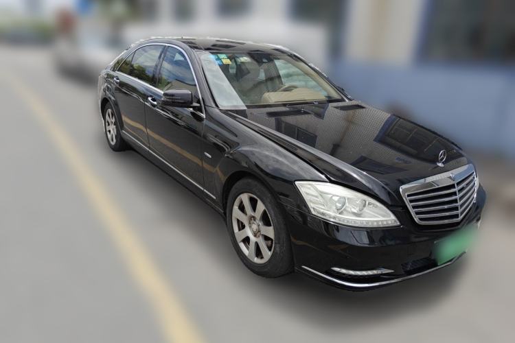 Used Mercedes-Benz S-Class 2010 S 300 L Business Model Front Right 45 Deg