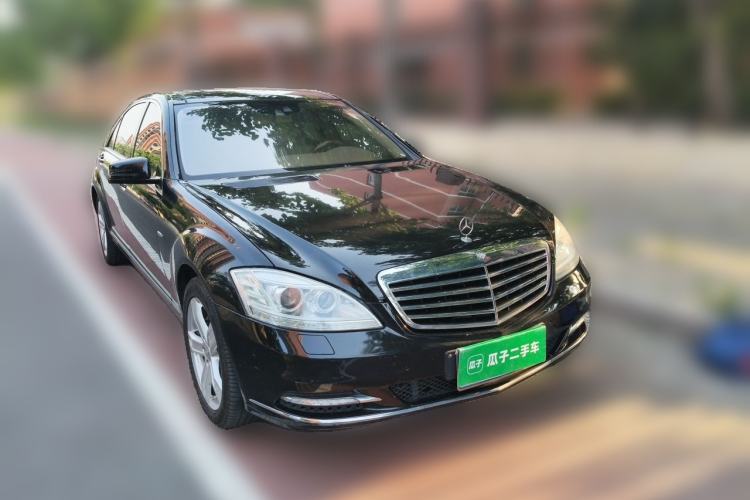 Used Mercedes-Benz S-Class 2010 S 400 L HYBRID Front Right 45 Deg