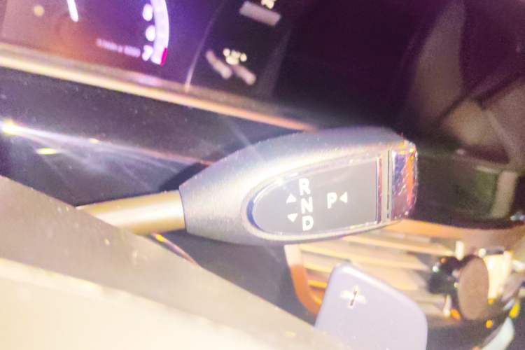Used Mercedes-Benz S-Class 2010 S 300 L Luxury Model Gear Lever