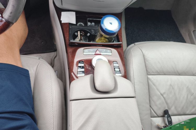 Used Mercedes-Benz S-Class 2010 S 400 L HYBRID Gear Lever