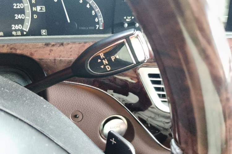 Used Mercedes-Benz S-Class 2010 S 350 L Luxury Model Gear Lever