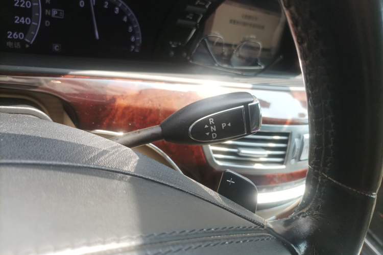 Used Mercedes-Benz S-Class 2010 S 350 L Luxury Model Gear Lever