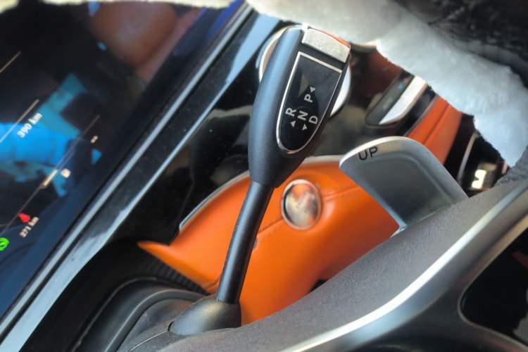 Used Mercedes-Benz S-Class 2010 S 350 L Luxury Model Gear Lever