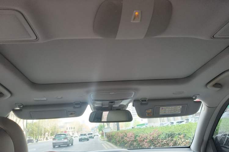 Used Mercedes-Benz S-Class 2010 S 300 L Luxury Model Headliner