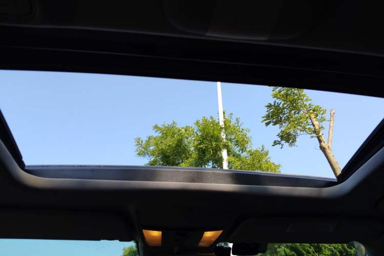 Used Mercedes-Benz S-Class 2010 S 300 L Luxury Model Headliner