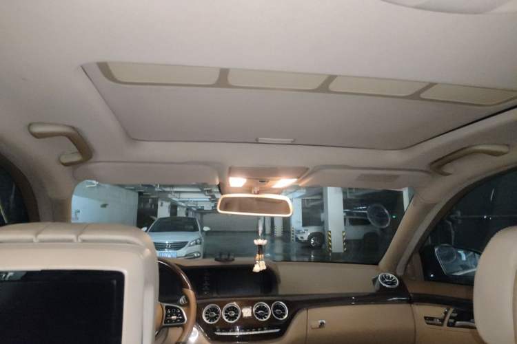 Used Mercedes-Benz S-Class 2010 S 300 L Business Model Headliner
