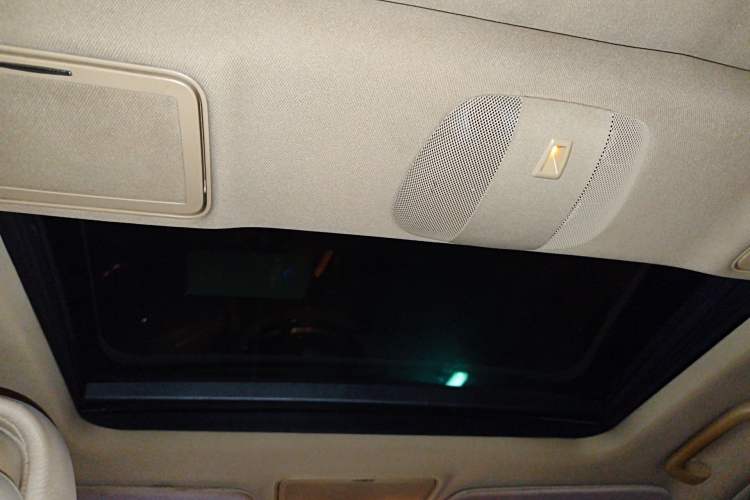 Used Mercedes-Benz S-Class 2010 S 400 L HYBRID Headliner