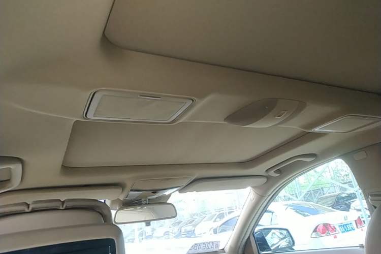 Used Mercedes-Benz S-Class 2010 S 400 L HYBRID Headliner