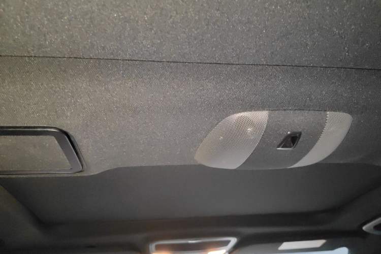 Used Mercedes-Benz S-Class 2010 S 350 L 4MATIC Headliner