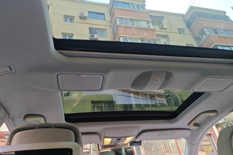 Used Mercedes-Benz S-Class 2010 S 300 L Prestige Edition Headliner