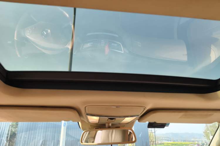 Used Mercedes-Benz S-Class 2010 S 400 L HYBRID Headliner