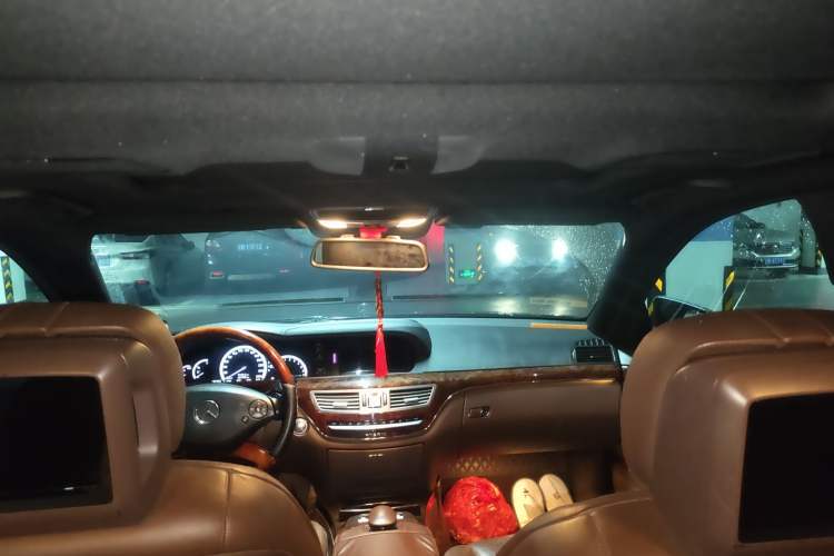 Used Mercedes-Benz S-Class 2010 S 400 L HYBRID Headliner
