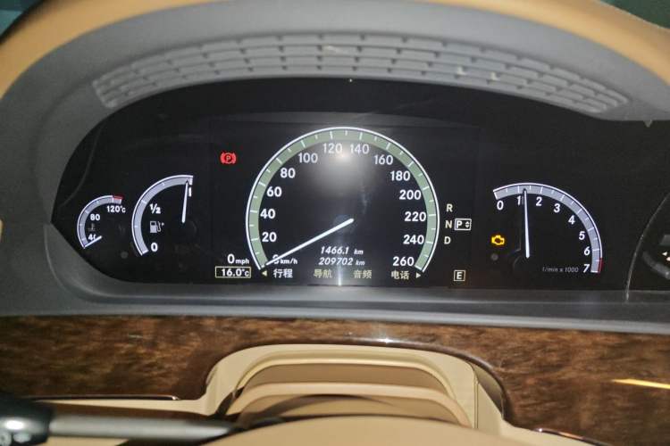 Used Mercedes-Benz S-Class 2010 S 300 L Luxury Model Instrument Cluster