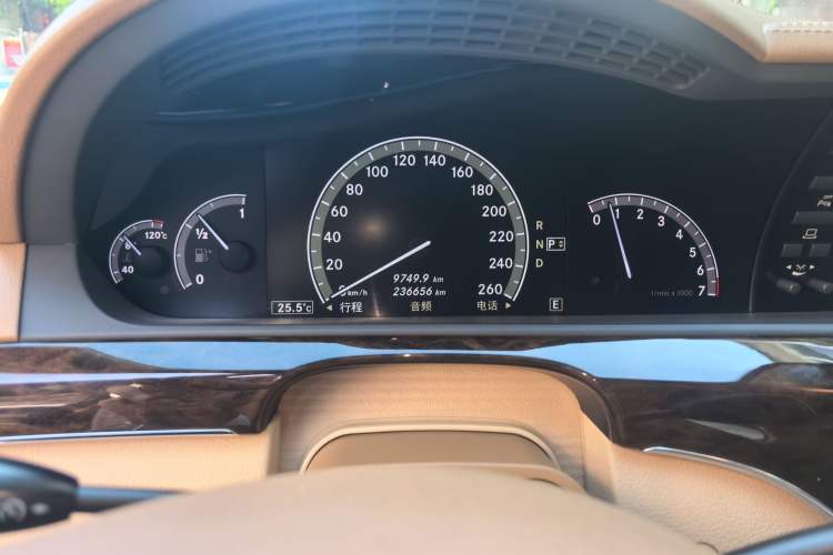 Used Mercedes-Benz S-Class 2010 S 300 L Business Model Instrument Cluster