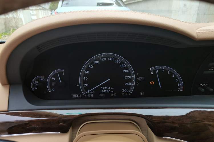 Used Mercedes-Benz S-Class 2010 S 300 L Luxury Model Instrument Cluster