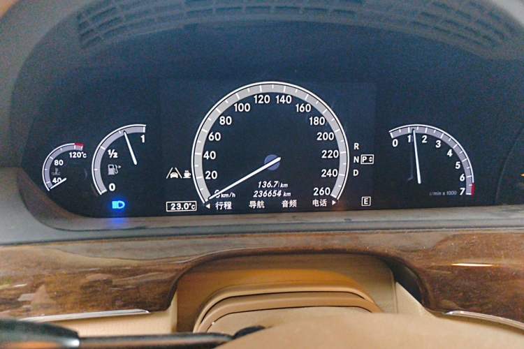 Used Mercedes-Benz S-Class 2010 S 300 L Luxury Model Instrument Cluster