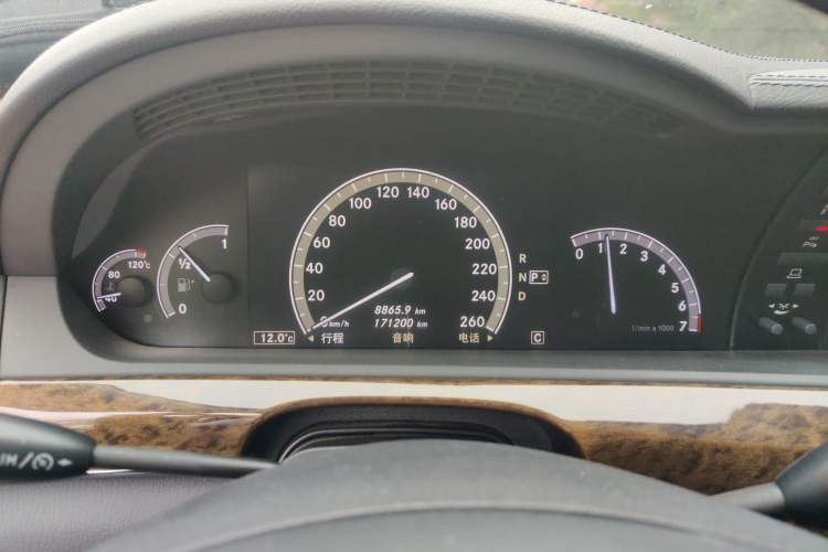 Used Mercedes-Benz S-Class 2010 S 300 L Business Model Instrument Cluster