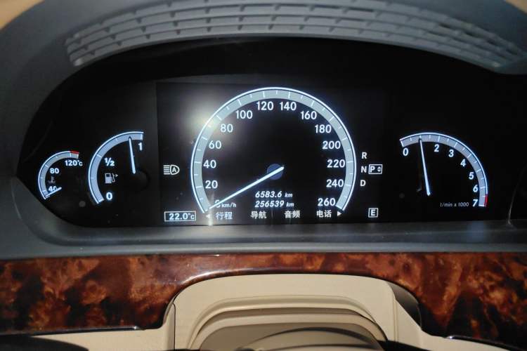 Used Mercedes-Benz S-Class 2010 S 350 L 4MATIC Instrument Cluster