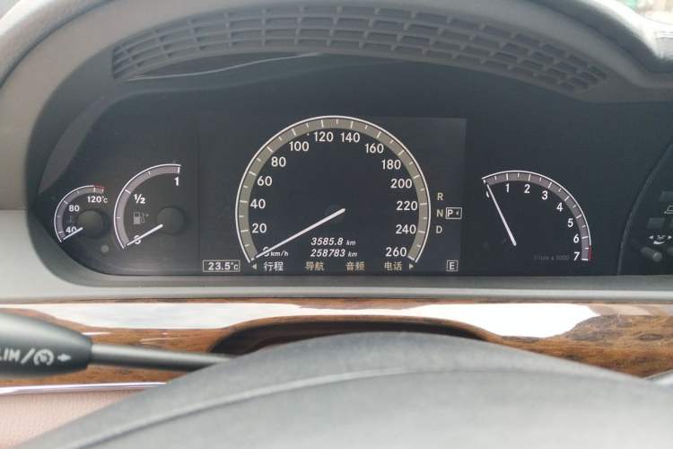 Used Mercedes-Benz S-Class 2010 S 300 L Prestige Edition Instrument Cluster
