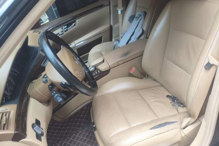 Used Mercedes-Benz S-Class 2010 S 300 L Business Model Left Front Seat
