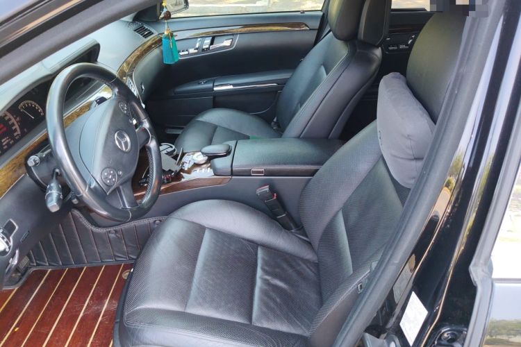Used Mercedes-Benz S-Class 2010 S 300 L Luxury Model Left Front Seat