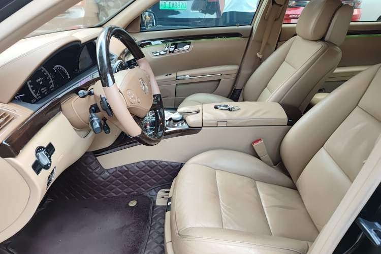 Used Mercedes-Benz S-Class 2010 S 300 L Business Model Left Front Seat